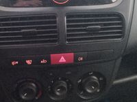 Usado Opel Combo 95 CV (69 kW) 2017 Blanco Monovolumen