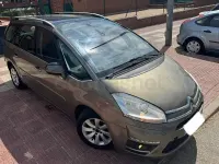 Usado Citroën Grand C4 Picasso Tonic 112 CV (82 kW) 2012 Beige Monovolumen