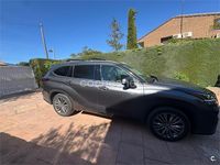 Usado Toyota Highlander Advance 246 CV (180 kW) 2021 Gris / plata SUV