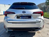 Usado Toyota Corolla Sport 140 CV (102 kW) 2024 Gris / plata Familiar