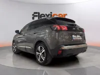 Usado Peugeot 3008 Allure 180 CV (132 kW) 2023 Gris SUV