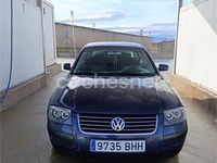 Usado VW Passat Highline 130 CV (95 kW) 2001 Azul Berlina