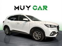 Begagnad MG HS Luxury 162 HK (119 kW) 2023 Vit SUV