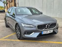 Usado Volvo V60 Inscription 190 CV (139 kW) 2019 Gris / plata Familiar