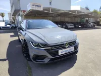 Usado VW Arteon R-line 190 CV (139 kW) 2020 Gris / plata Berlina