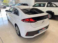 Usado Hyundai Ioniq 141 CV (103 kW) 2022 Blanco Utilitario