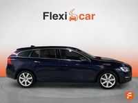 Usado Volvo V60 Kinetic 150 CV (110 kW) 2017 Azul Familiar