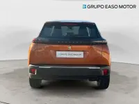 Usado Peugeot 2008 Active 100 CV (73 kW) 2021 Blanco SUV