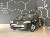 Usado Renault Mégane Dynamique 110 CV (80 kW) 2006 Negro Berlina