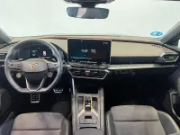 Usado Cupra Leon VZ 272 CV (200 kW) 2024 Verde Berlina
