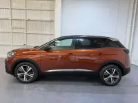 Usado Peugeot 3008 Allure 131 CV (96 kW) 2016 Marrón SUV