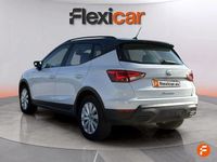 Usado Seat Arona Style 110 CV (80 kW) 2022 Blanco SUV