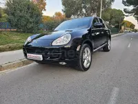 Käytetty Porsche Cayenne S 340 HP (250 kW) 2005 Musta Katumaasturi