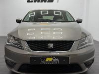 Usado Seat Toledo I-Tech 105 CV (77 kW) 2015 Gris / plata Utilitario