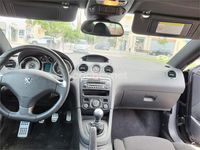 Usado Peugeot RCZ 163 CV (119 kW) 2010 Negro Coupe