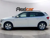Usado Skoda Kamiq Active 95 CV (69 kW) 2020 Blanco SUV