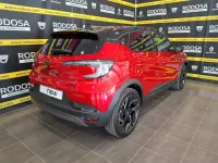 Usado Renault Captur Esprit Alpine 145 CV (106 kW) 2024 Rojo SUV