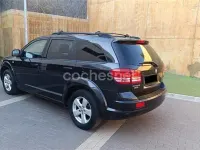 Usado Dodge Journey SE 140 CV (102 kW) 2010 Negro SUV