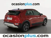 Usado Kia Niro 141 CV (103 kW) 2024 Rojo SUV