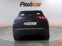 Usado Peugeot 2008 Allure 100 CV (73 kW) 2023 Negro SUV