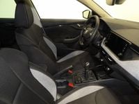 Usado Skoda Kamiq Selection 115 CV (84 kW) 2024 Blanco SUV