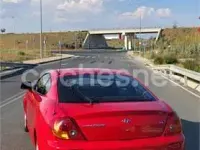 Usado Hyundai Coupé 143 CV (105 kW) 2003 Rojo Coupe