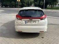 Usado Honda Civic Elegance 120 CV (88 kW) 2016 Blanco Familiar