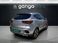 Usado MG ZS Luxury 111 CV (81 kW) 2023 Rojo SUV