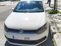 Używany VW Polo Edition 75 KM (55 kW) 2015 Biały Sedan/Limuzyna