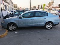 Usado VW Passat Edition 100 CV (73 kW) 2005 Azul Berlina