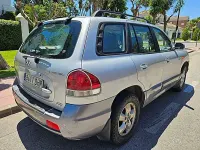 Usado Hyundai Santa Fe Style 125 CV (91 kW) 2005 Gris / plata SUV