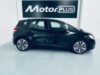 Usado Renault Grand Scénic IV Zen 120 CV (88 kW) 2019 Negro Monovolumen