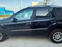 Usado Mercedes ML320 224 CV (164 kW) 2007 Negro SUV