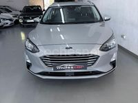 Usado Ford Focus Trend 120 CV (88 kW) 2021 Gris / plata Familiar