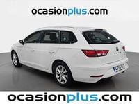 Usado Seat Leon Style 130 CV (95 kW) 2020 Blanco Monovolumen