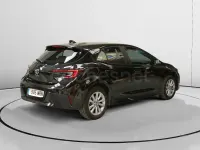 Usado Toyota Corolla Active 140 CV (102 kW) 2024 Blanco Berlina
