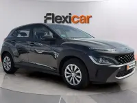 Usado Hyundai Kona 120 CV (88 kW) 2022 Negro SUV