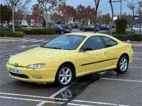 Usado Peugeot 406 Coupe 194 CV (142 kW) 2001 Amarillo Coupe