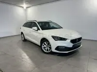 Usado Seat Leon Style 115 CV (84 kW) 2021 Blanco Familiar