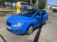 Usado Seat Ibiza Reference 105 CV (77 kW) 2009 Azul Berlina