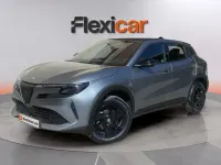 Usado Alfa Romeo Junior 136 CV (100 kW) 2025 Gris SUV