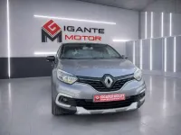Usado Renault Captur Zen 131 CV (96 kW) 2019 Gris SUV