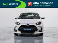 Usado Toyota Yaris Active 75 CV (55 kW) 2021 Blanco Utilitario