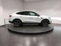 Usado Renault Arkana R.S. 94 CV (69 kW) 2022 Blanco SUV