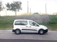 Usado Peugeot Partner Tepee Active 100 CV (73 kW) 2016 Gris / plata Monovolumen