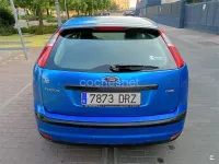 Usado Ford Focus Sport 109 CV (80 kW) 2005 Azul Berlina