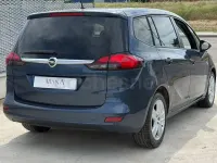 Usado Opel Zafira Tourer Expression 120 CV (88 kW) 2017 Azul Monovolumen