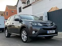 Usado Toyota RAV4 Advance 150 CV (110 kW) 2013 Gris / plata SUV