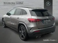 Usado Mercedes GLA250 AMG line 218 CV (160 kW) 2023 Gris montaña SUV
