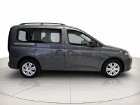 Usado VW Caddy 114 CV (83 kW) 2024 Gris / plata Monovolumen